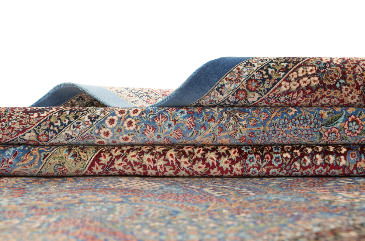 Rechteck Teppich Ghom Design in Blau von Hadorn™ - Lifestyle Image