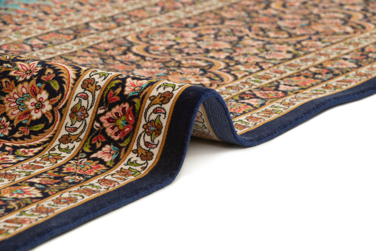 Rechteck Teppich Ghom Design in Blau von Hadorn™ - Lifestyle Image