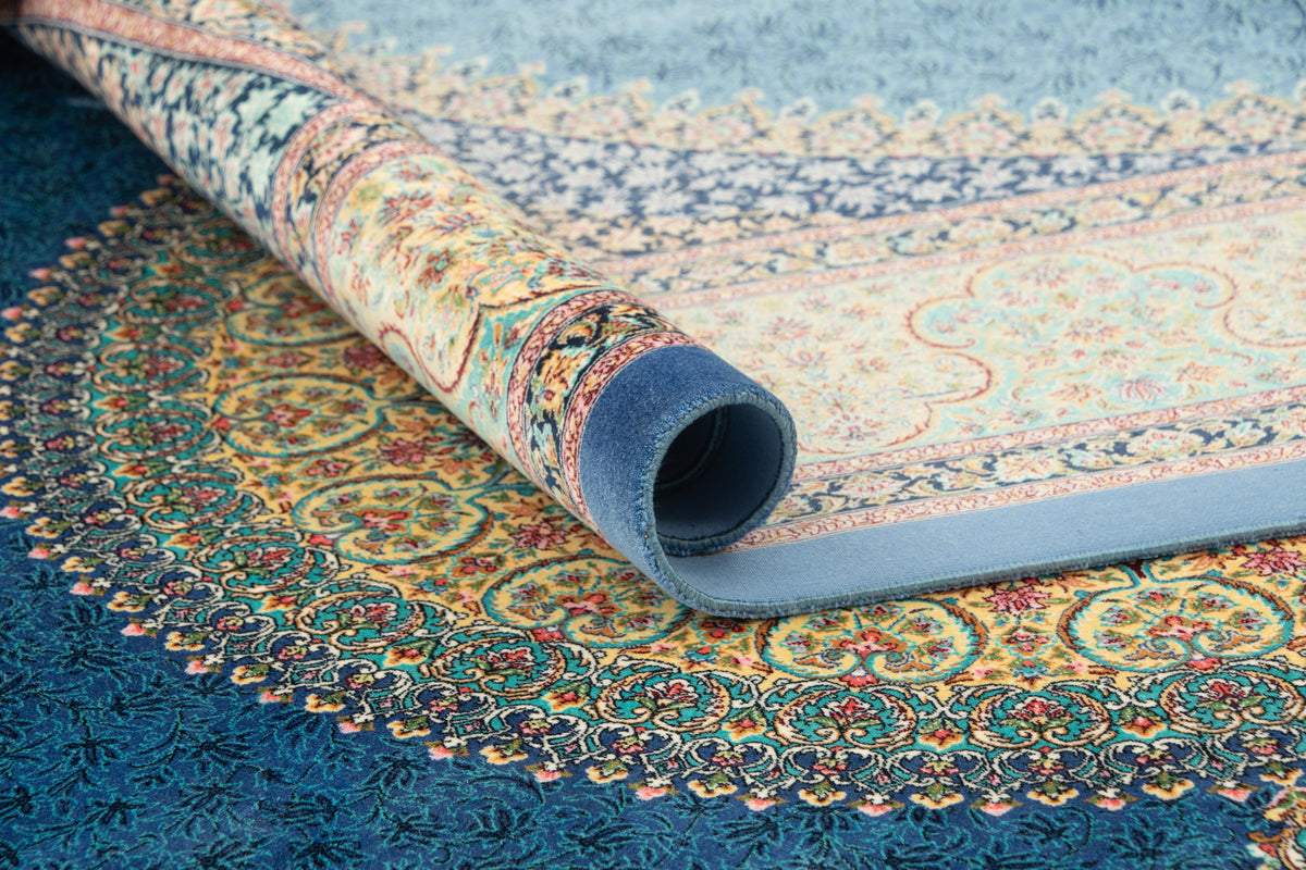 Rechteck Teppich Ghom Design in Blau von Hadorn™ - Lifestyle Image
