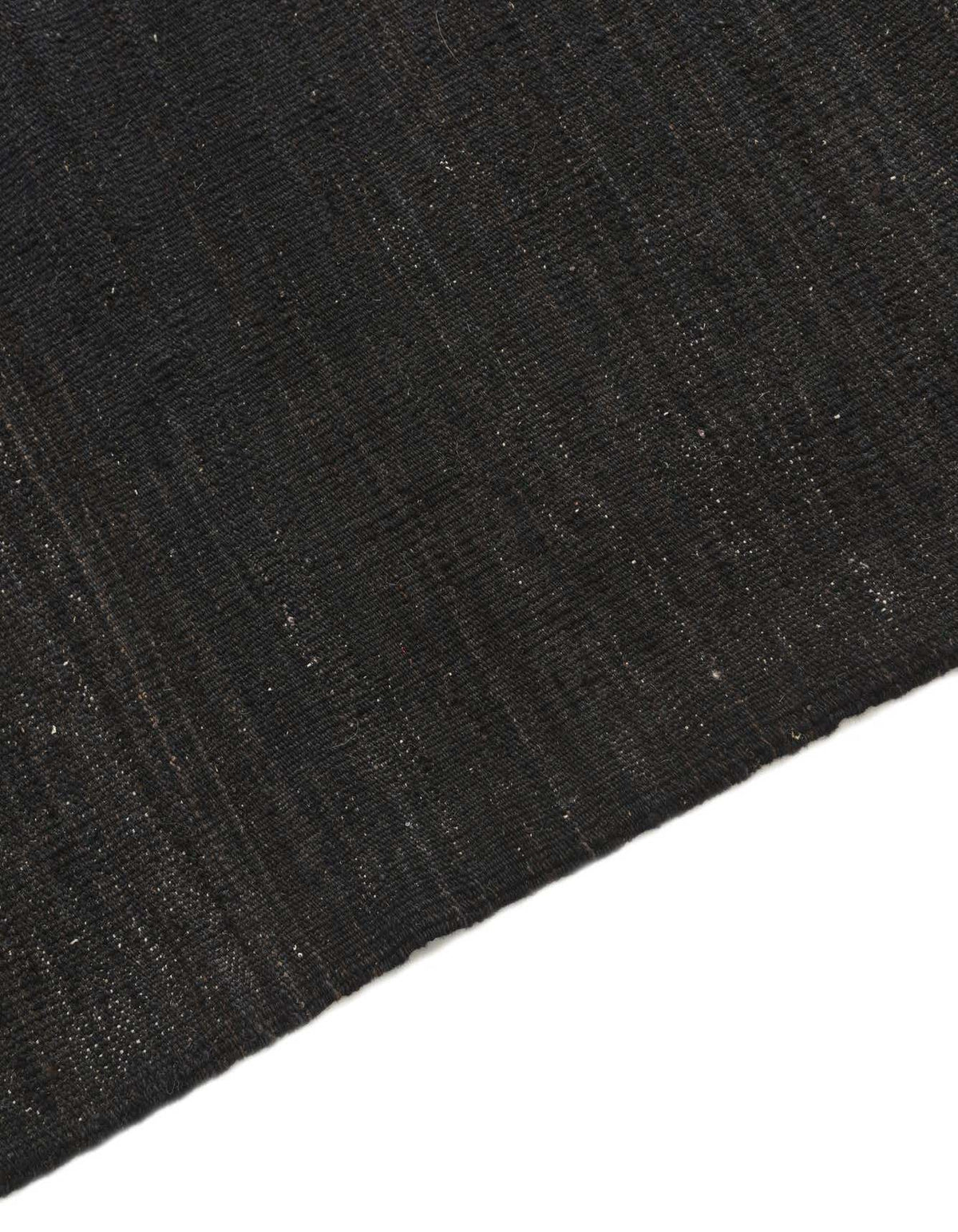 Rechteck Handgeflochten Teppich Kelim Modern in Schwarz von Hadorn™ - Lifestyle Image