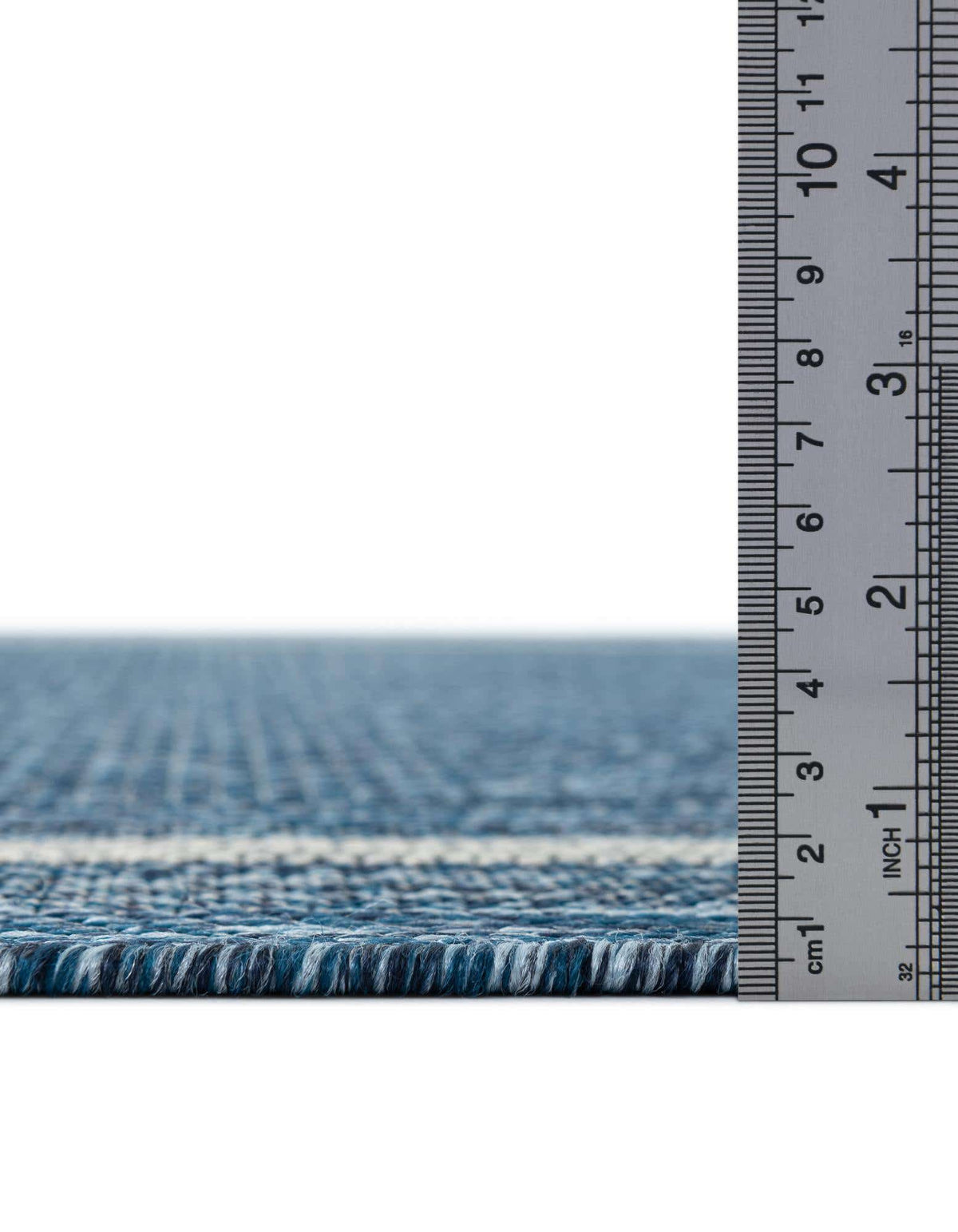 Rechteck Outdoor Teppich Tulum Outdoor Border in Blau von Hadorn™ - Lifestyle Image