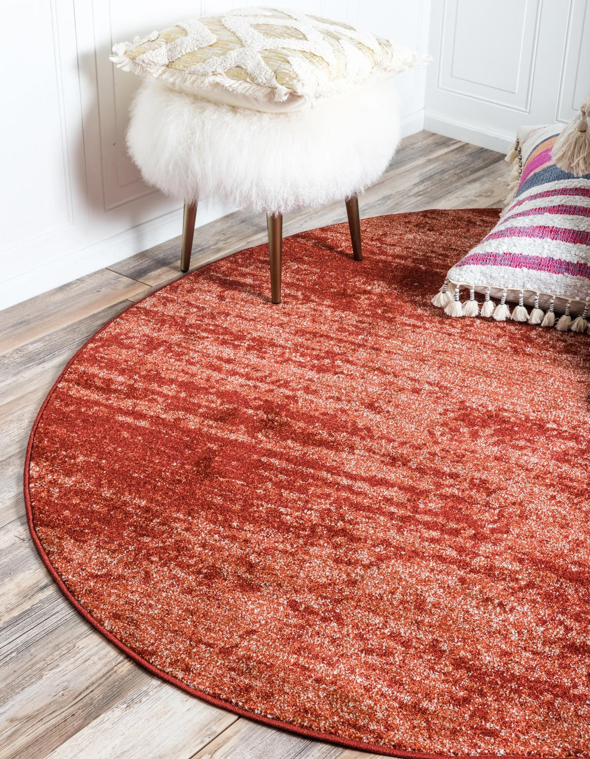 Rund Teppich Loft in Rot von Hadorn™ - Lifestyle Image