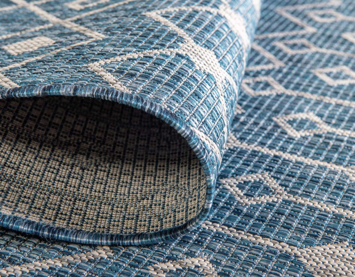 Rund Outdoor Teppich Tulum Outdoor in Blau von Hadorn™ - Lifestyle Image