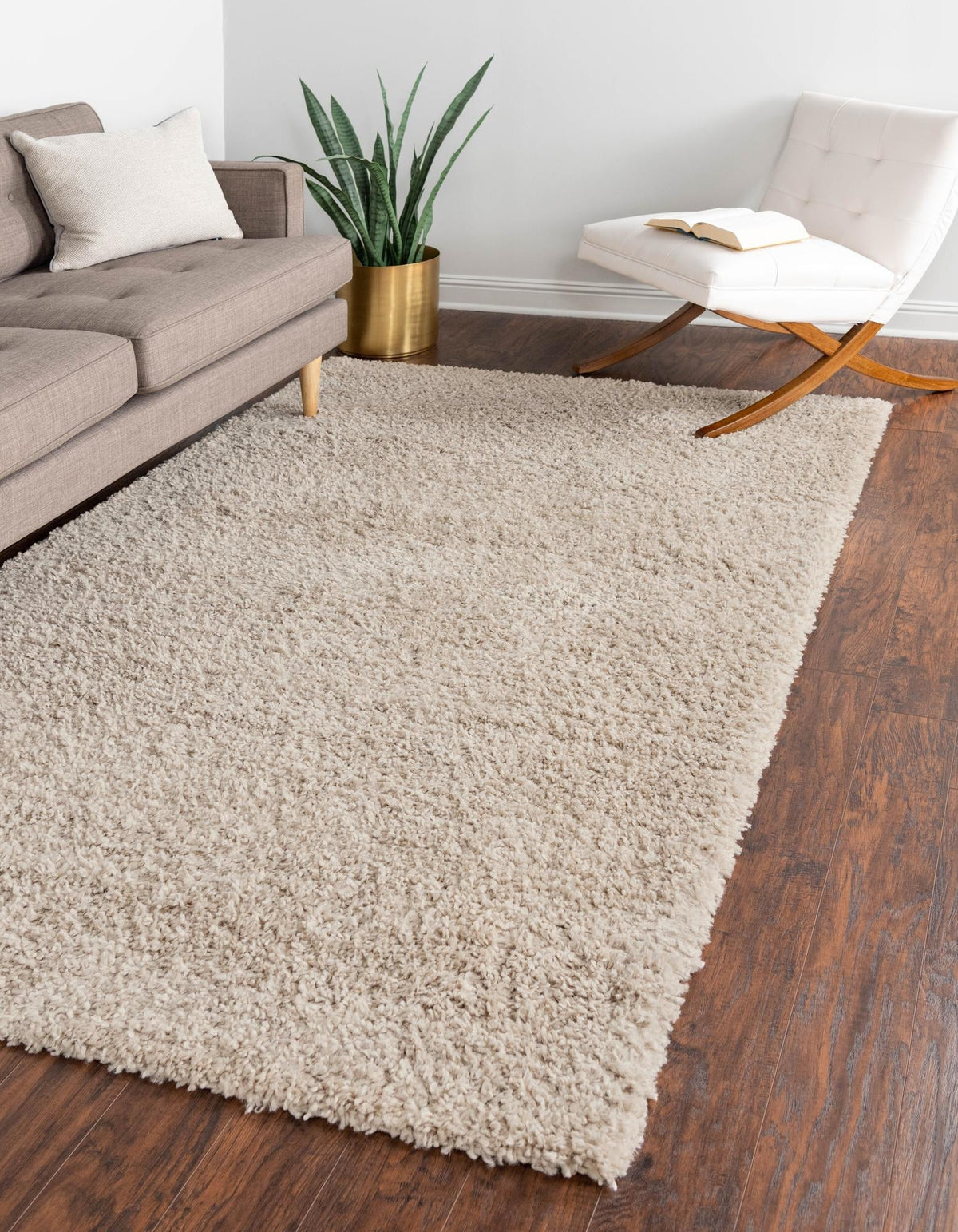Rechteck Hochflorteppich Zermatt Shag in Beige von Hadorn™ - Lifestyle Image