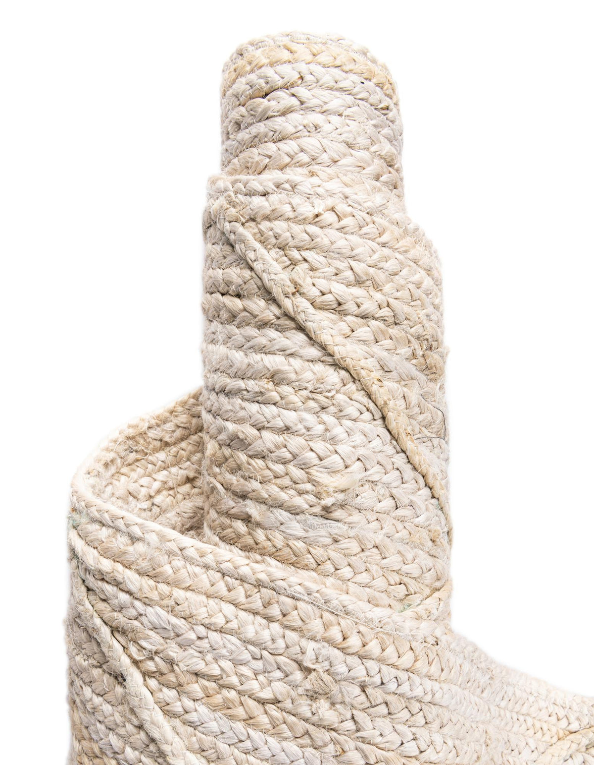 Rechteck Handgeflochten Teppich Braided Jute in Elfenbein von Hadorn™ - Lifestyle Image