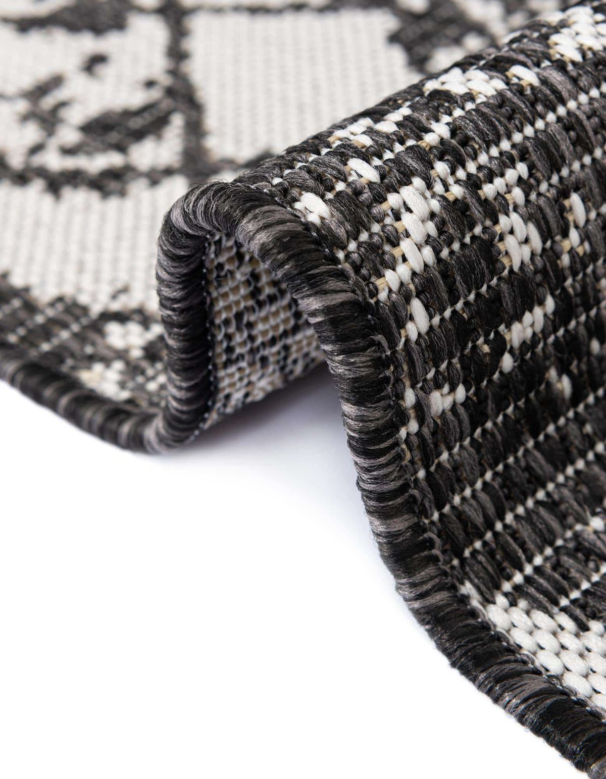 Rund Outdoor Teppich Outdoor Bohemian in Anthrazit von Hadorn™ - Lifestyle Image
