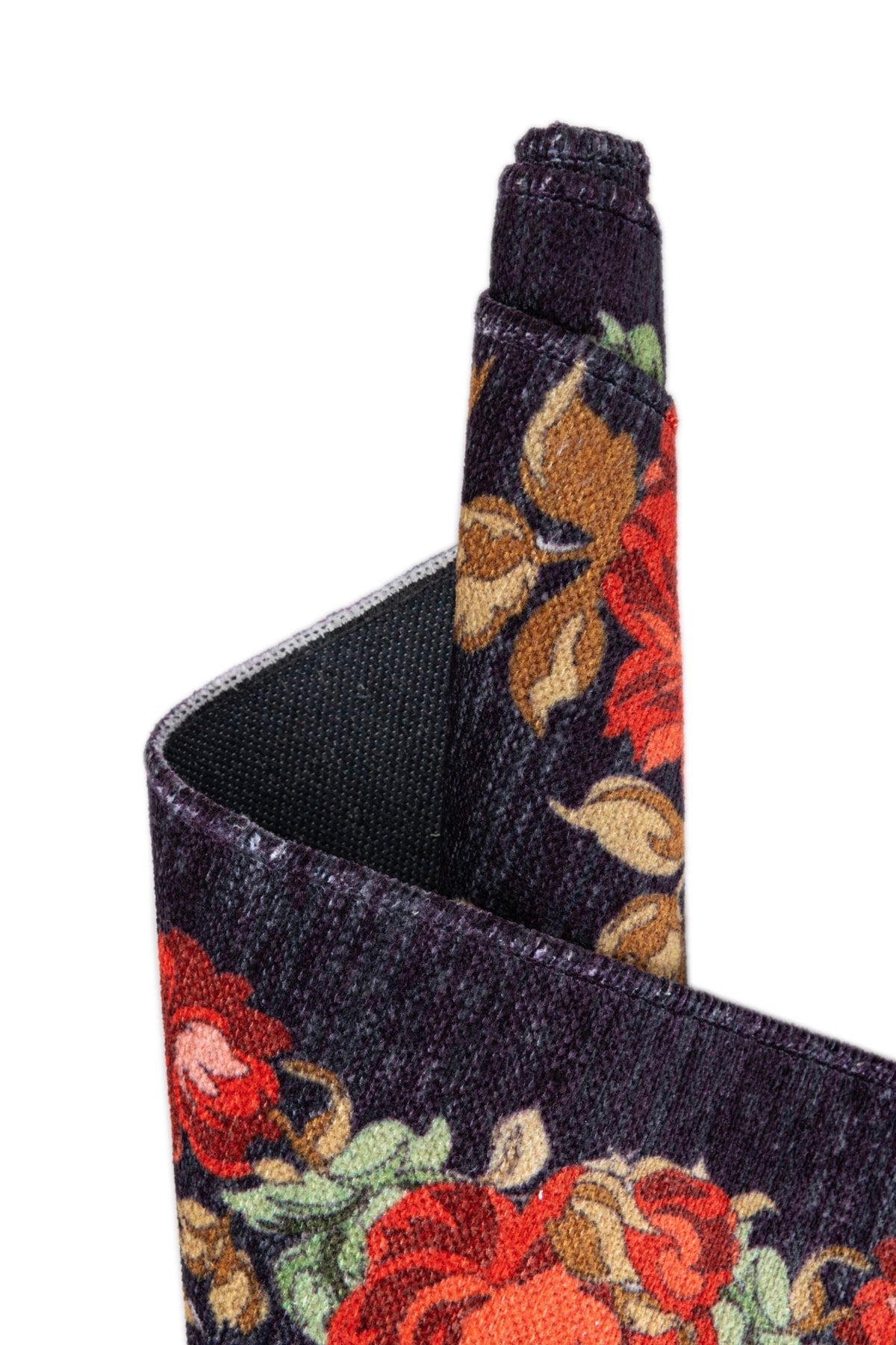 Rechteck Teppich Kriens Floret in Schwarz von Hadorn™ - Lifestyle Image
