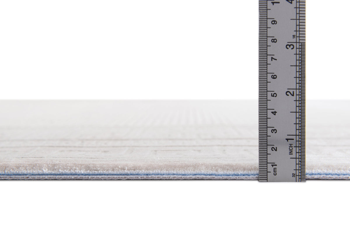 Rechteck Luxus Teppich Chiasso in Weiss von Hadorn™ - Lifestyle Image