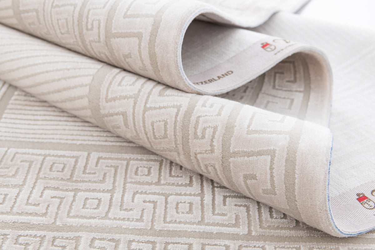 Rechteck Luxus Teppich Chiasso in Weiss von Hadorn™ - Lifestyle Image