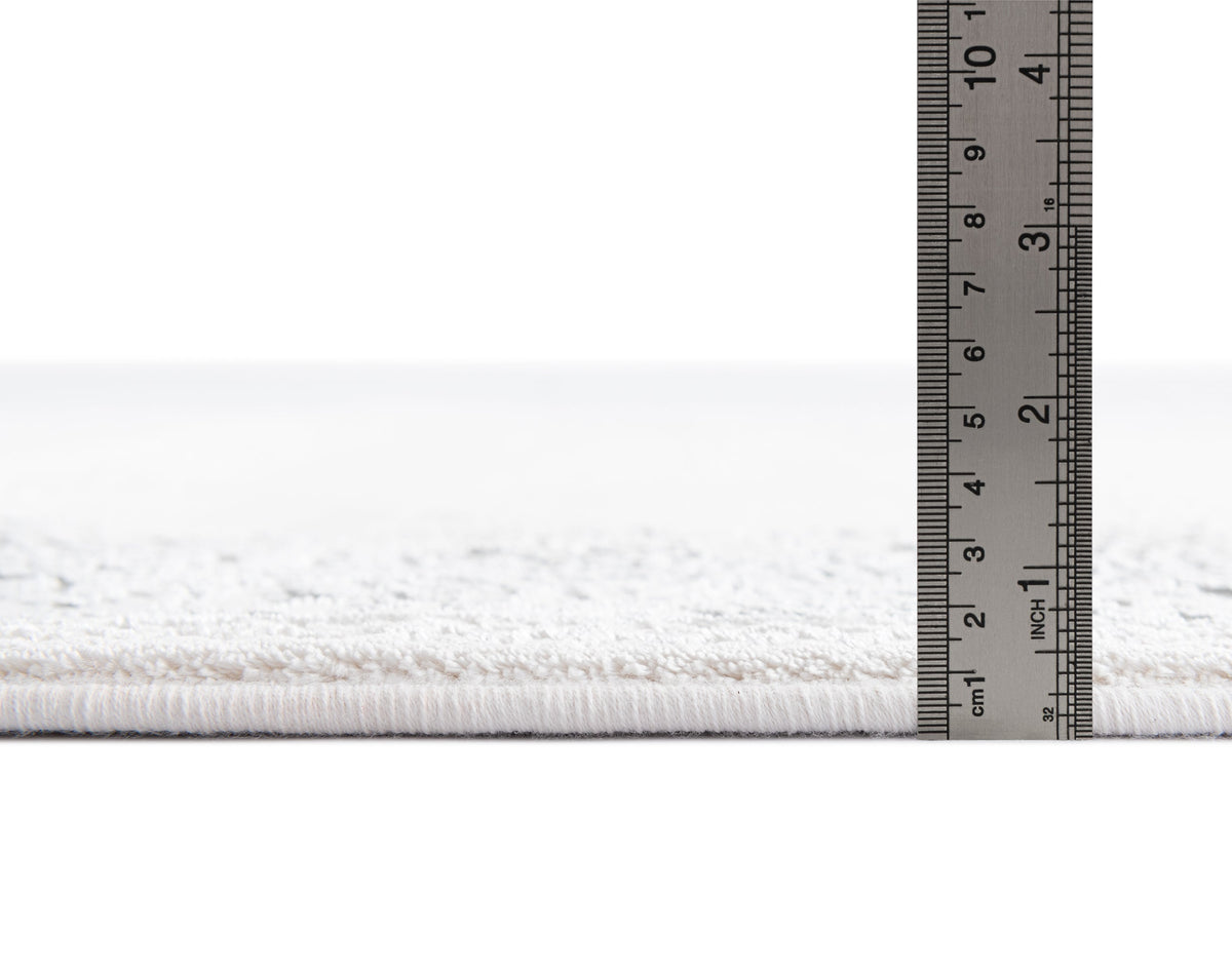 Rechteck Luxus Teppich Lausanne in Weiss von Hadorn™ - Lifestyle Image
