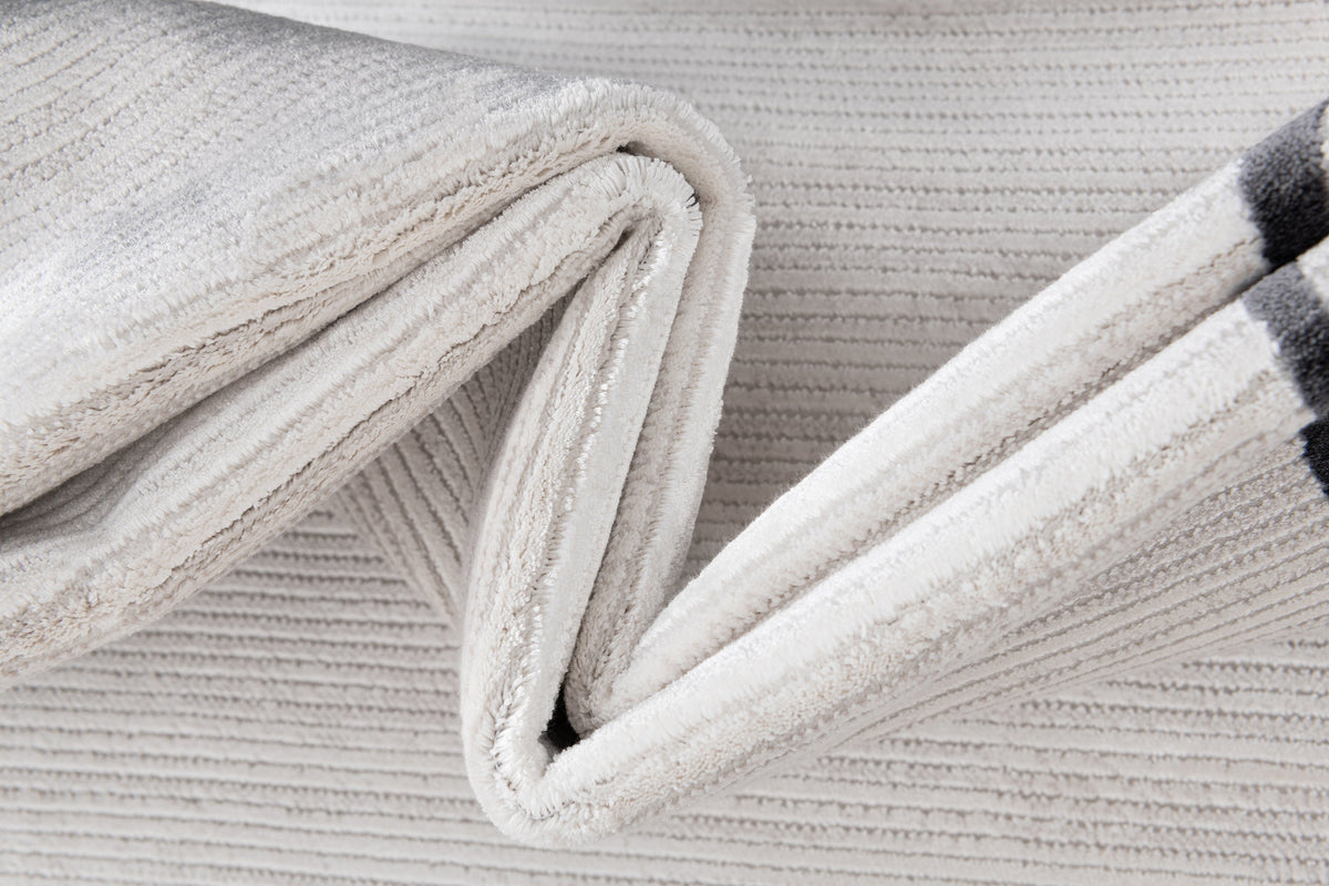 Rechteck Luxus Teppich Chiasso in Hellgrau von Hadorn™ - Lifestyle Image