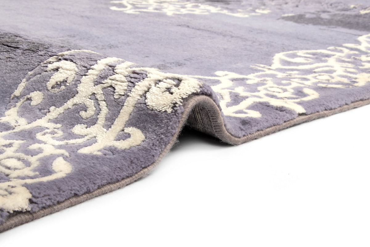 Läufer Teppich Royal Ayda in Violett von Hadorn™ - Lifestyle Image