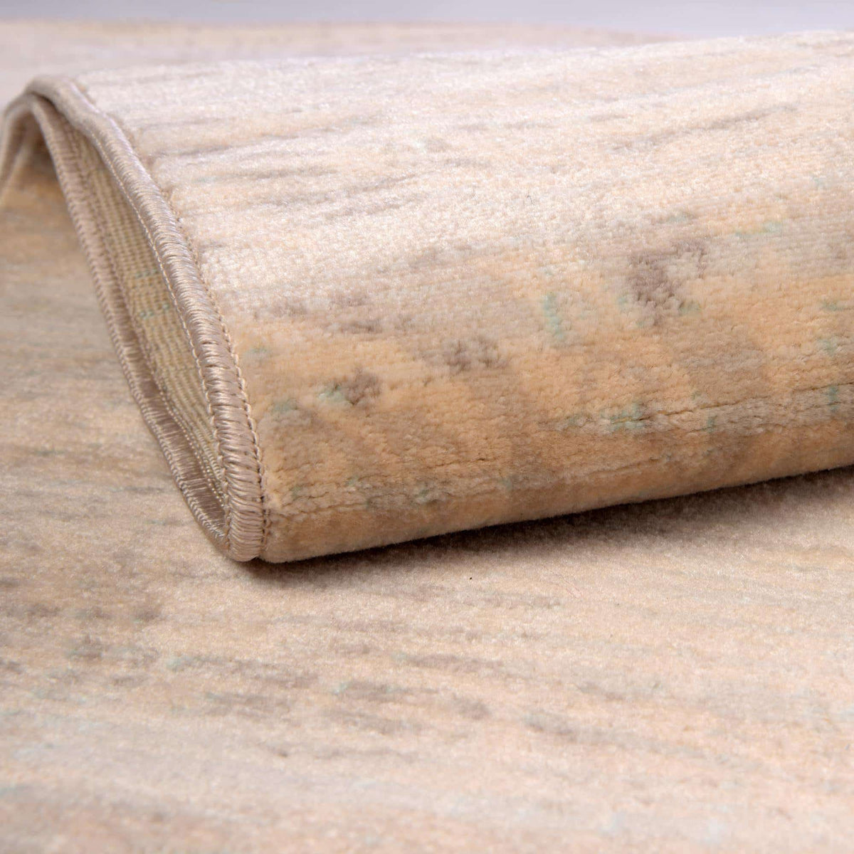 Läufer Teppich Restoration in Grau von Hadorn™ - Lifestyle Image