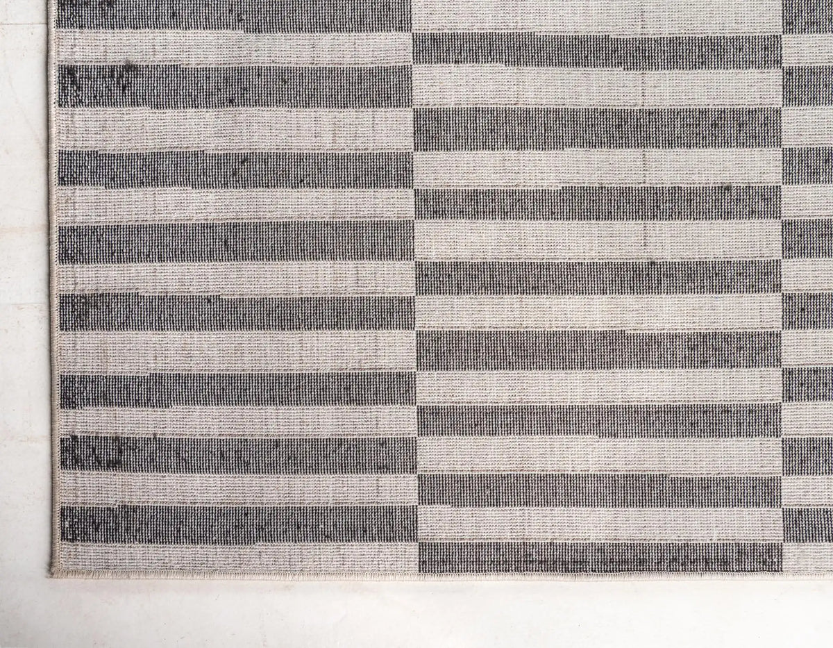 Rechteck Teppich Tribeca in Schwarz von Hadorn™ - Lifestyle Image