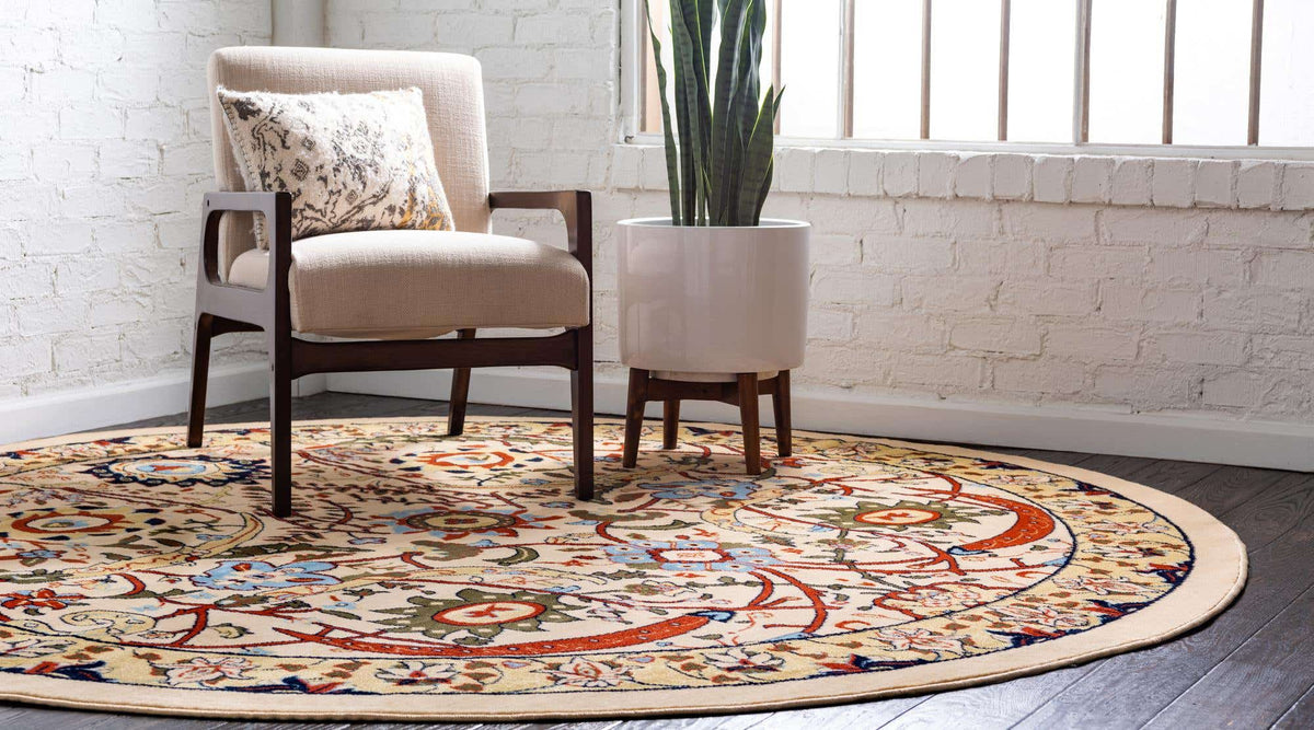 Rund Teppich Isfahan Design in Creme von Hadorn™ - Lifestyle Image