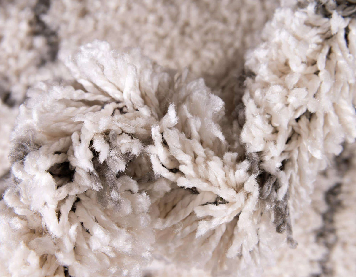 Läufer Hochflorteppich Marrakesh Shag in Beige von Hadorn™ - Lifestyle Image
