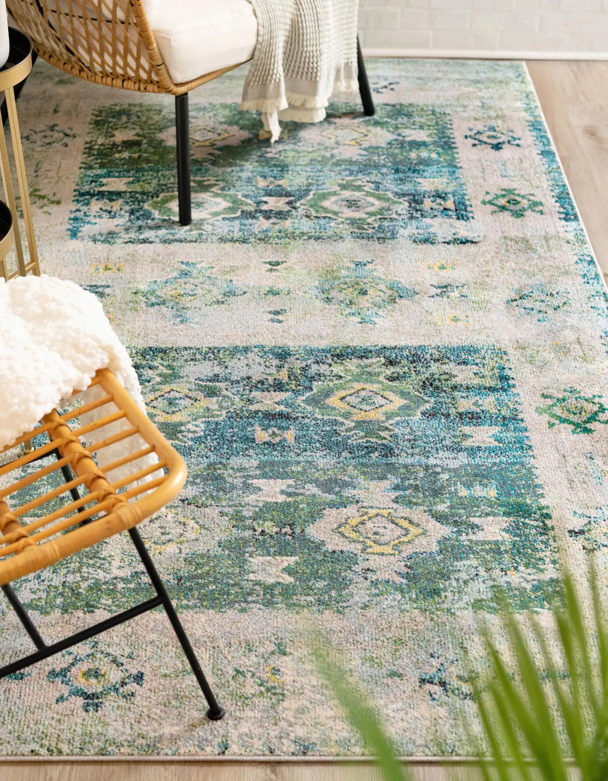 Rechteck Teppich Alta in Grün von Hadorn™ - Lifestyle Image