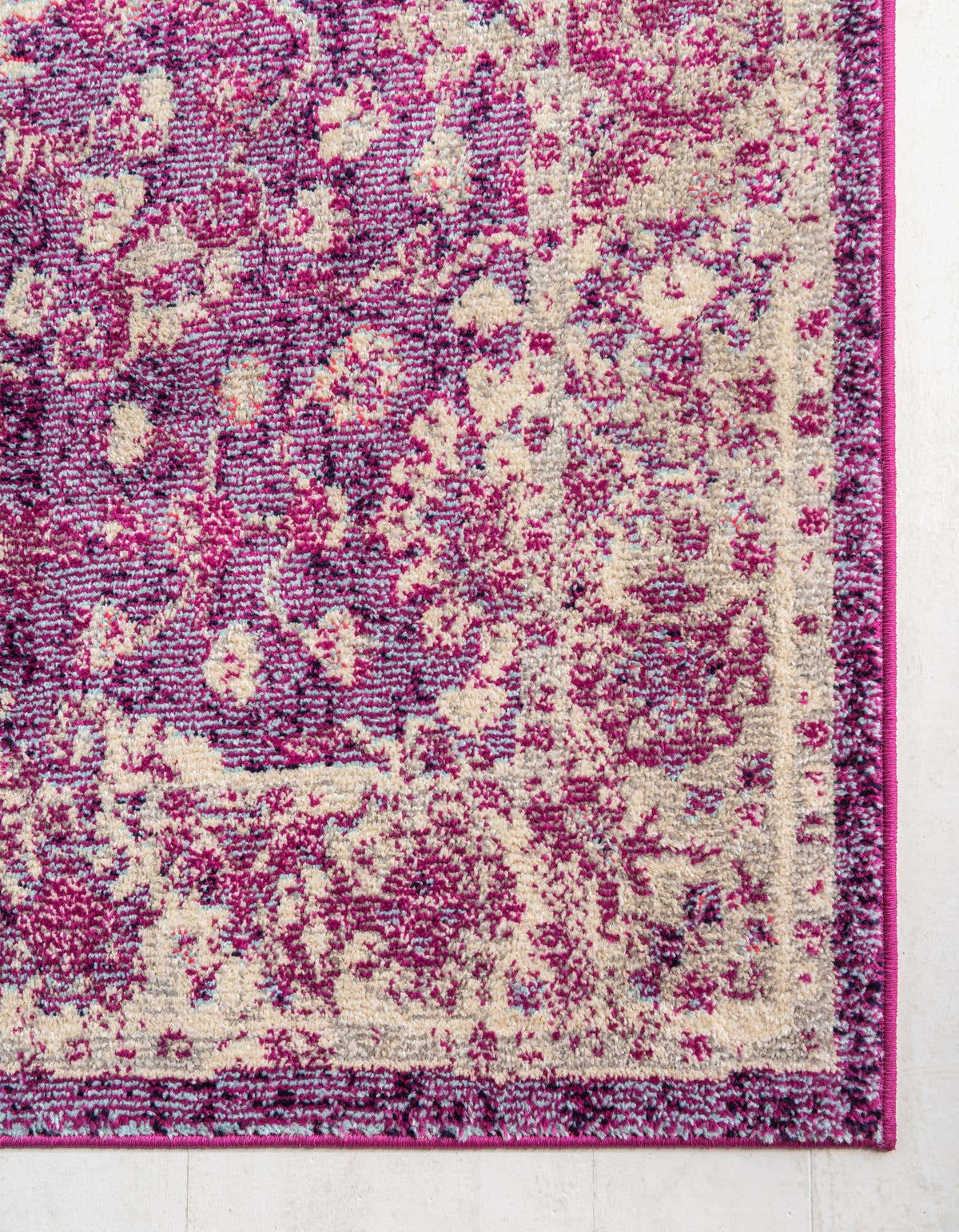 Rechteck Teppich Carrington in Lila von Hadorn™ - Lifestyle Image
