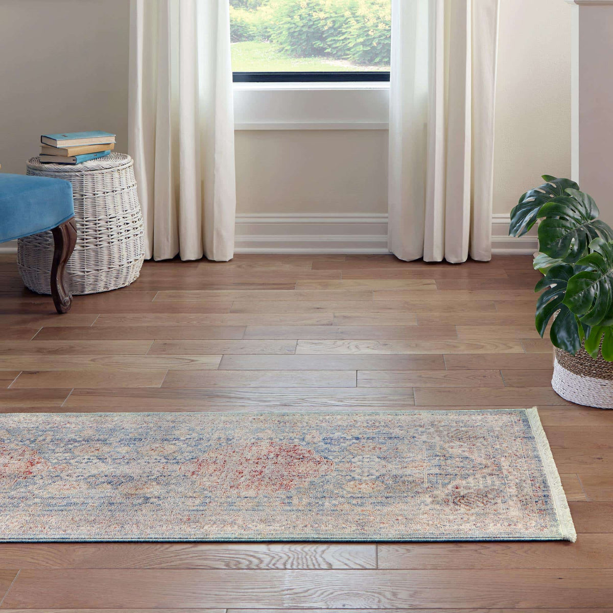 Läufer Teppich Noble in Blau von Hadorn™ - Lifestyle Image