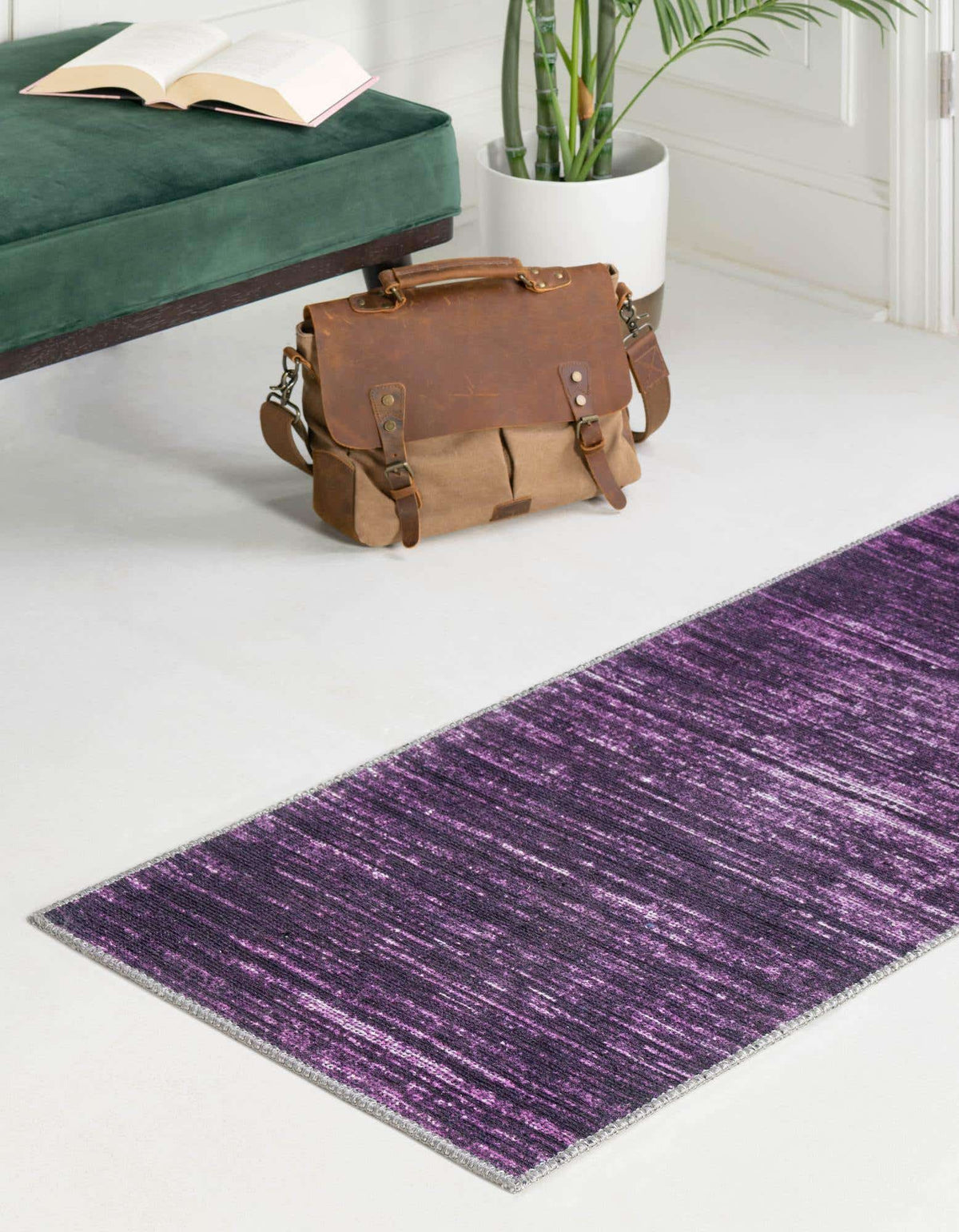 Läufer Teppich Asha in Lila von Hadorn™ - Lifestyle Image